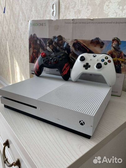 Xbox One S 1TB