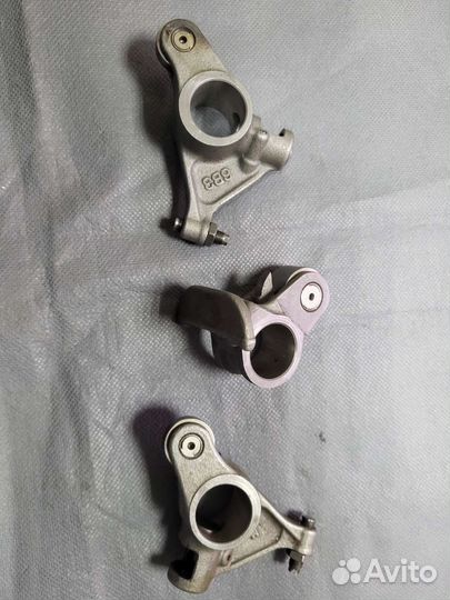 Коромысла впускных клапанов 6B31