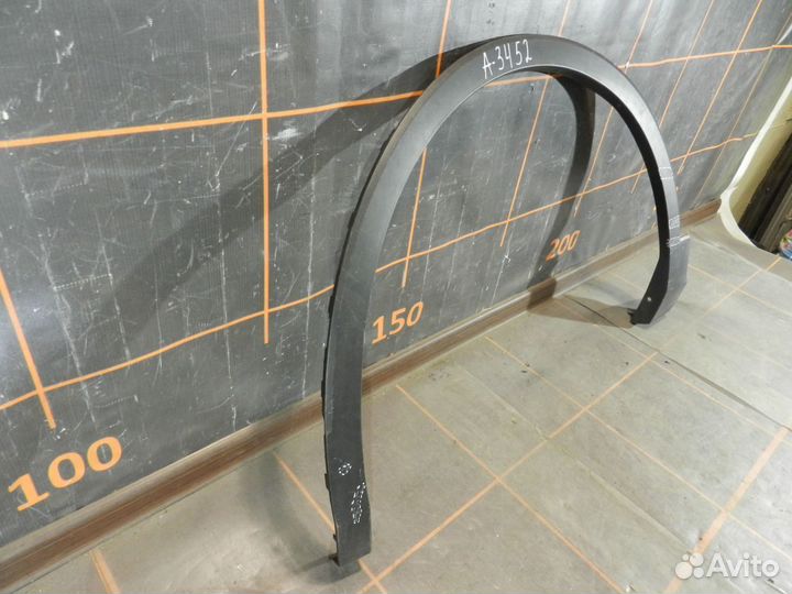 Накладка крыла перед. левого-Volkswagen Tiguan 2