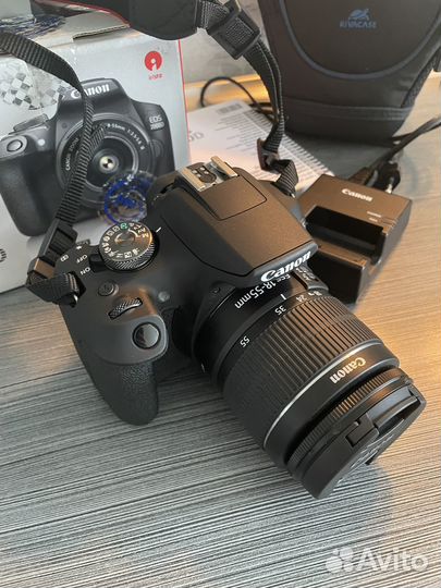 Фотоаппарат Canon 2000d