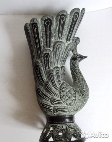 Ваза Павлин бронзовая. Высота 25,5 см