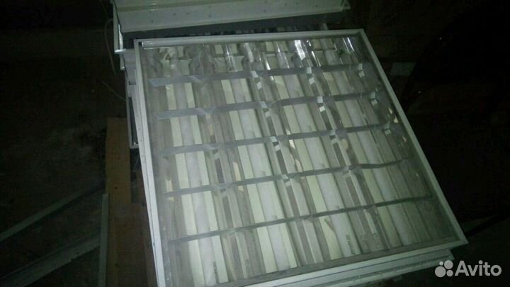 Светильники потолочные