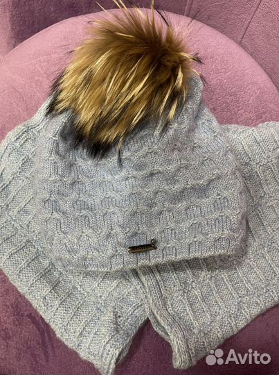 Шапка и шарф. Набор