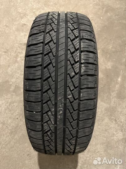 Pirelli Scorpion STR 265/50 R20