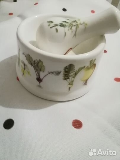 Ступка с пестиком фарфоровая