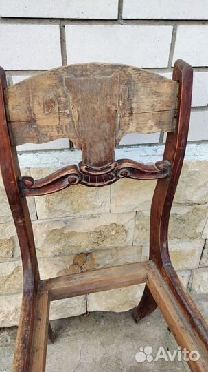 Старинный стул, дерево