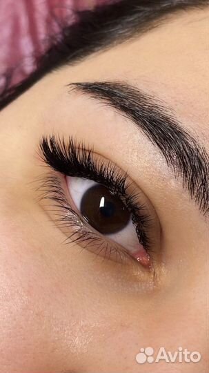 Наращивание ресниц/Оформление бровей
