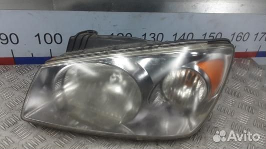 Фара левая KIA cerato 1 (1BR17MR01)