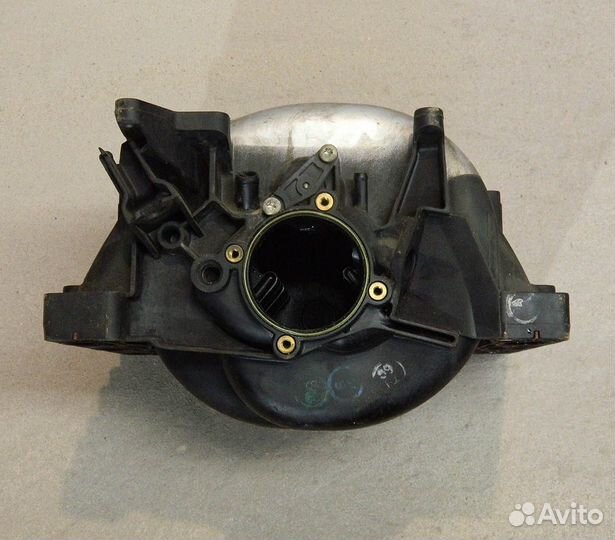 Коллектор впускной Audi A6 C5 2.8