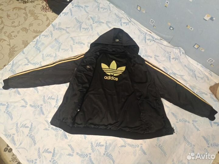 Куртка мужская adidas с капюшоном