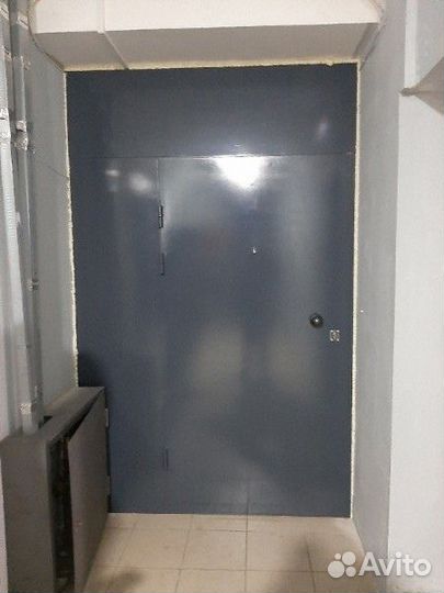 Дверь на карман, тамбур