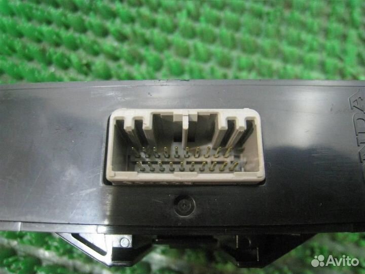 Блок управления давлением в шинах Honda Accord 8