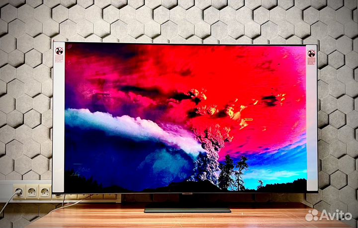 Телевизор Samsung 55 Qled 4K HDR10+120HGZ