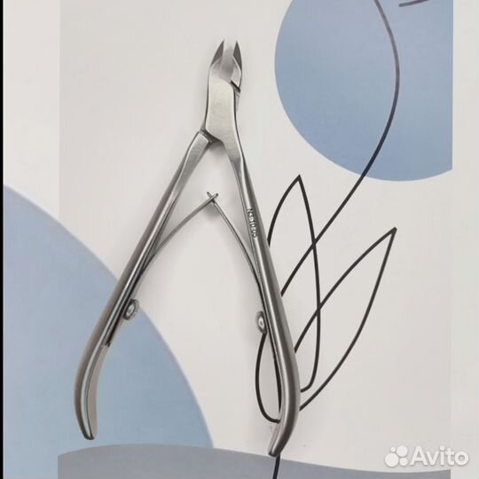 Кусачки для маникюра и педикюра