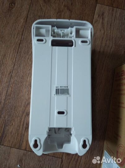 Диспенсер для жидкого мыла Laima