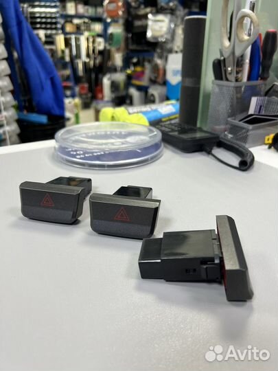 Новая кнопка аварийки hyundai accent