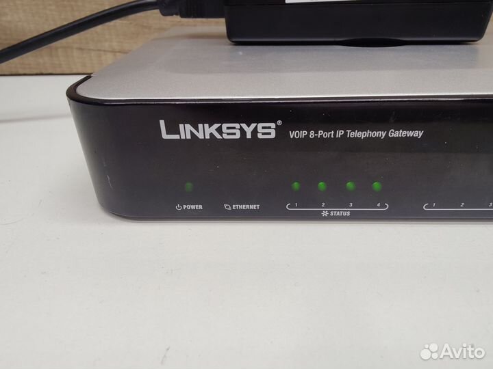 Телефонный адаптер Linksys SPA8000