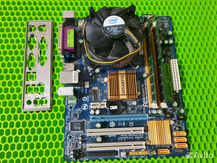 Комплект мат плата+ проц 4 ядра+ 4gb + кулер