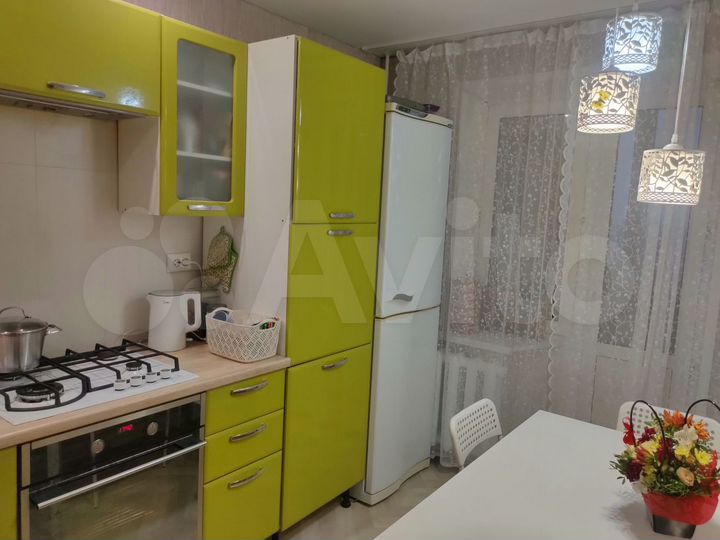 4-к. квартира, 83,4 м², 9/9 эт.