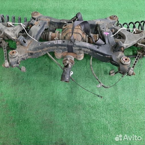 Балка nissan gloria MY34 vq25de