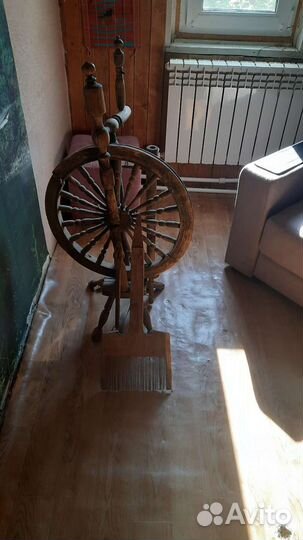 Прялка деревянная старинная