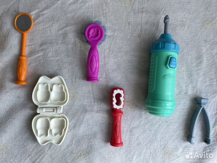 Наборы стоматолог и динозавры play doh