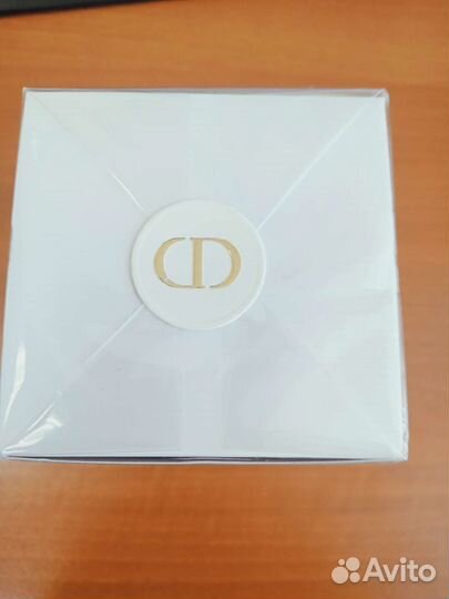 J'adore Parfum d'Eau Dior. Духи