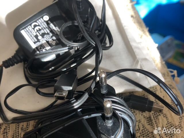 Зарядное устройство