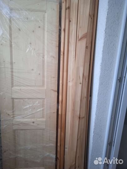 Дверное полотно из массива сосны на 600мм