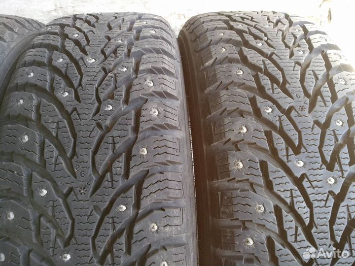 Nokian Tyres Hakkapeliitta 9 SUV 215/65 R17 103T