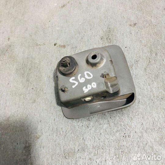 Volvo S60 Ручка открывания капота (Авторазбор Атп)