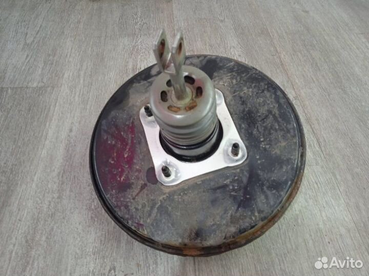 Вакуумный усилитель тормозов Renault Duster HSA