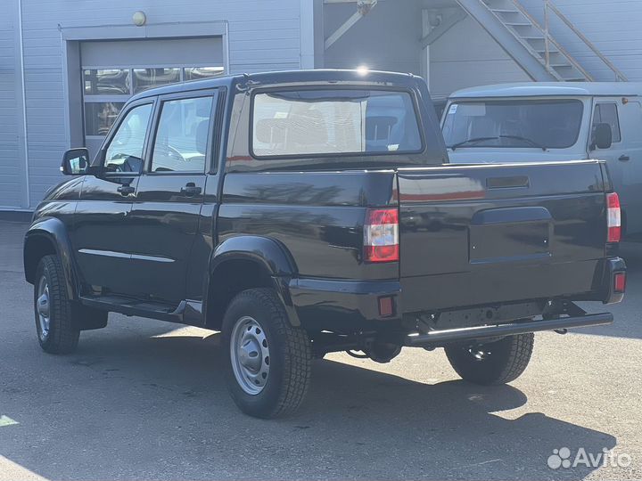 УАЗ Pickup 2.7 МТ, 2023