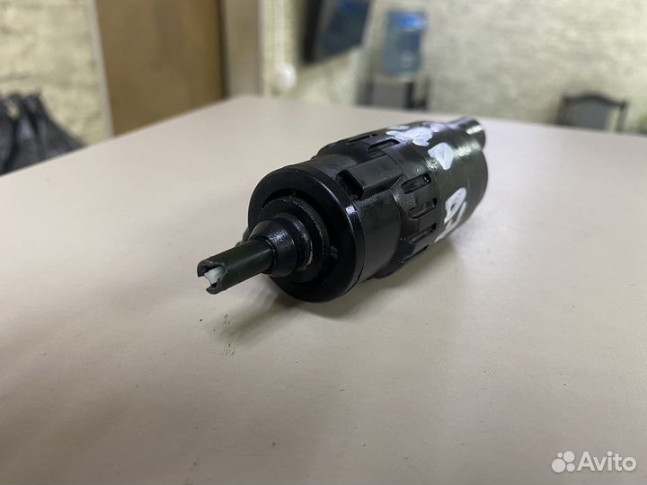 Насос омывателя лобового стекла Шкода Октавиа А7