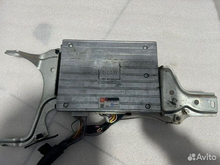 Усилитель Музыки передний Toyota Camry V50