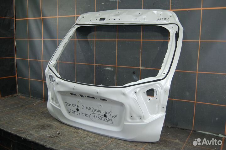 Дверь багажника - Toyota C-HR