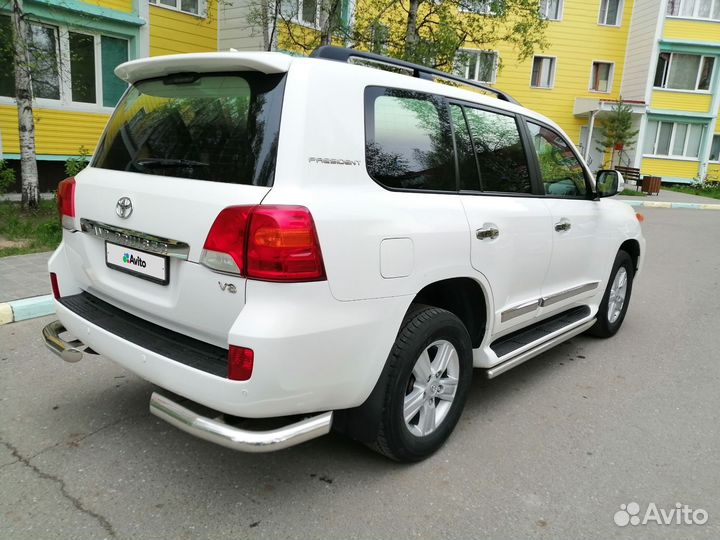 Toyota Land Cruiser, 2014