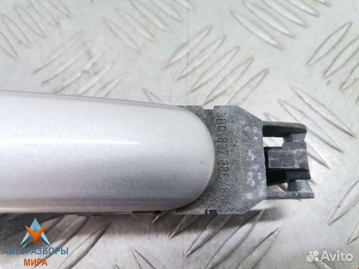 Ручка наружная передняя правая Volkswagen Passat