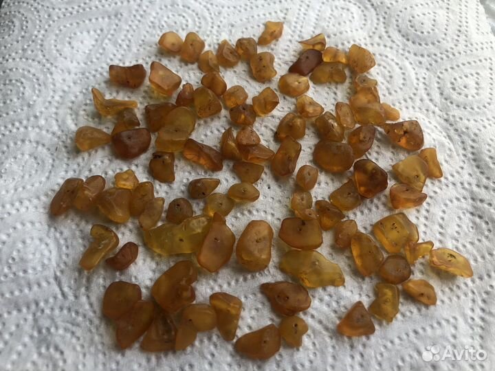 Янтарь от бус