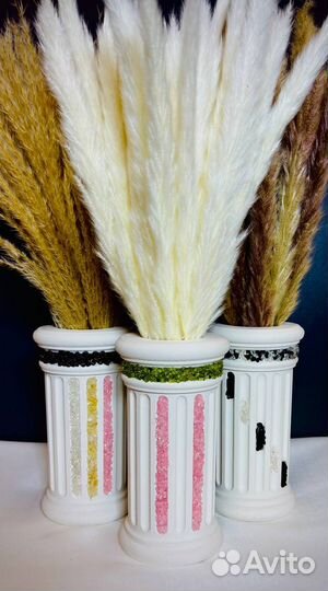 Гипсовые интерьерные вазы с натуральными камнями