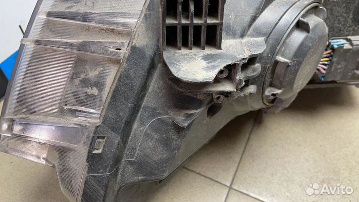 Фара правая Opel Mokka ксенон дефектная