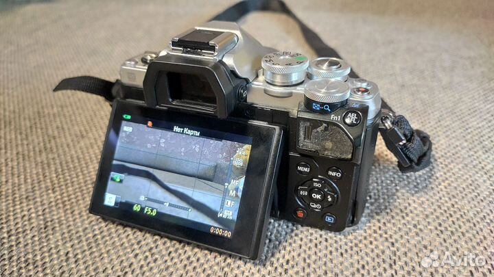 Olympus om d e m10 mark iii