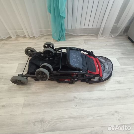 Коляска прогулочная для двойняшек, погодок бу