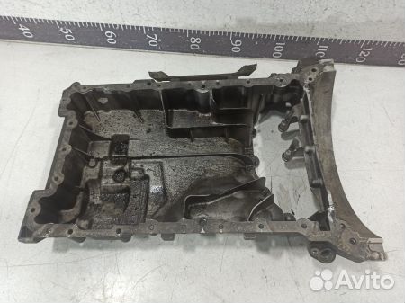 Поддон двигателя Мерседес