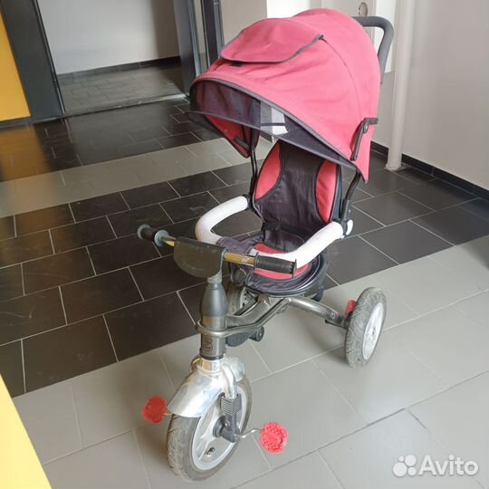 Трехколесный велосипед с родительской ручкой