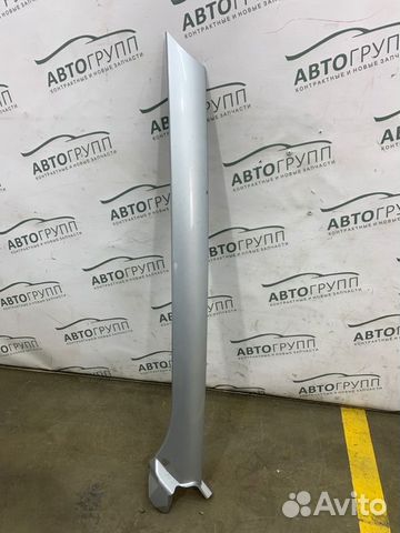 Накладка лобового стекла правая Land Rover Range