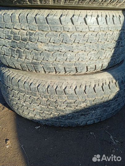 Bridgestone Dueler H/T D840 265/65 R17 112S