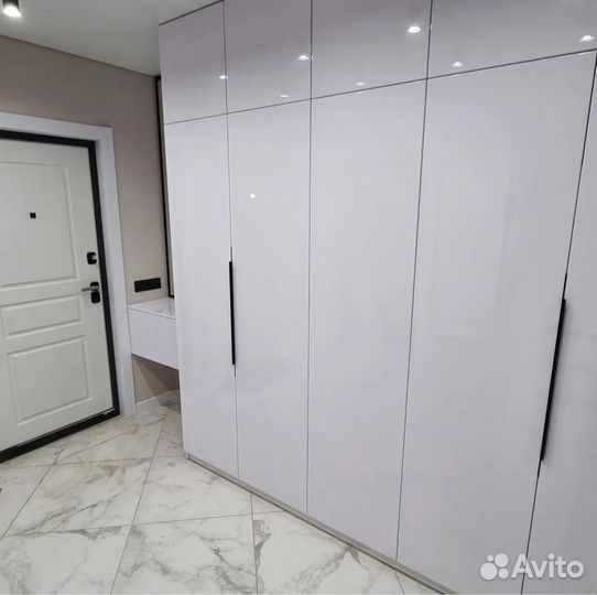 Встраиваемый шкаф