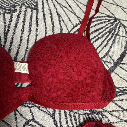 Комплект нижнего белья 75b intimissimi