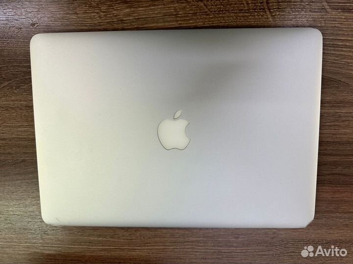 MacBook Air 6,2 (A1466)